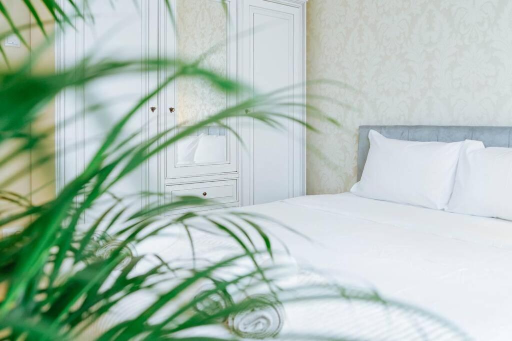 Elegant Vibes Apartment Next To Obor Market بوخارست المظهر الخارجي الصورة